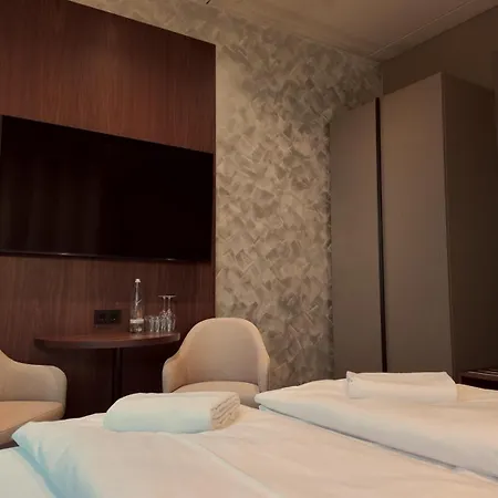 Bellman Hotel-3
